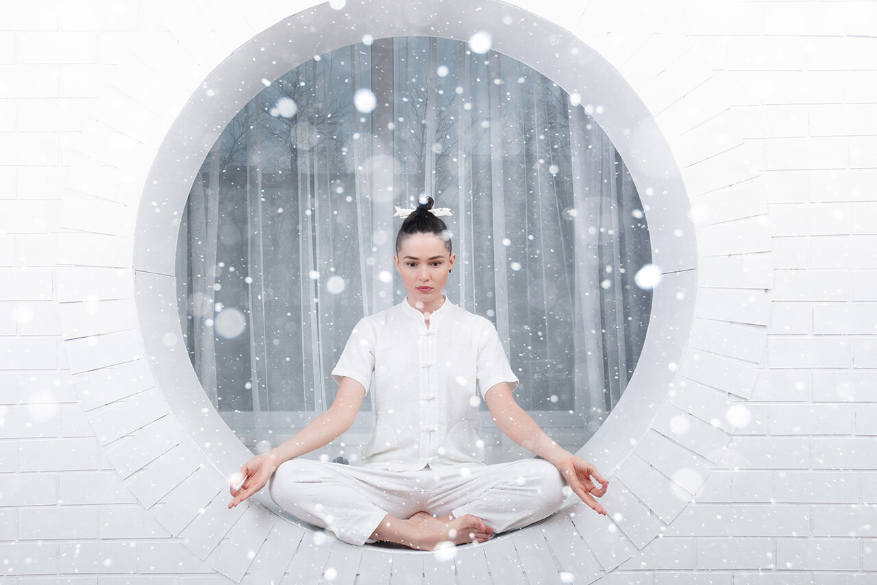 Yoga_Im_Winter_meditation