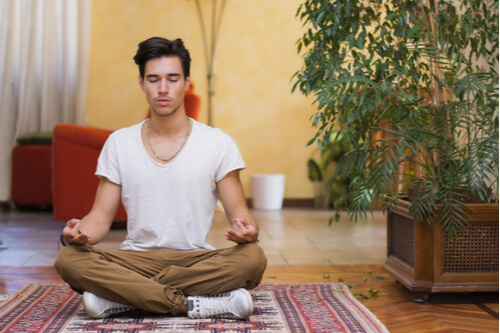 Meditation für Anfänger: Anleitungen und Videos